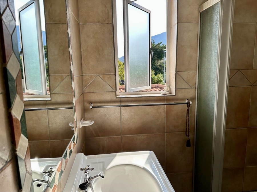 To Let 2 Bedroom Property for Rent in Hout Bay Western Cape